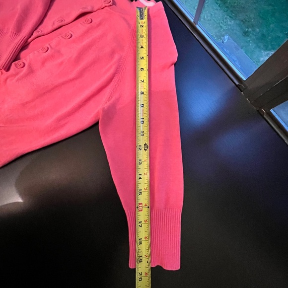 Gap Pink Cardigan with 3/4 Sleeves, Adult Size M - Picture 14 of 15